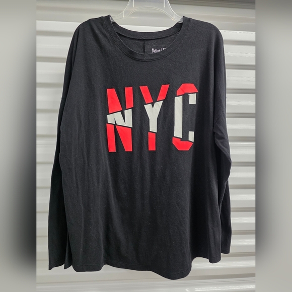 Flirtitude Black Long Sleeve Tee with Red and White NYC Graphic - Picture 2 of 4